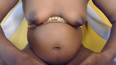 babyyo online show from February 28, 4:00 pm