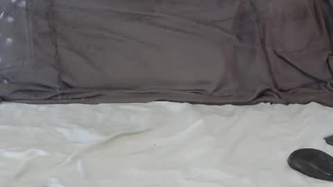 french_friend online show from December 3, 9:10 am