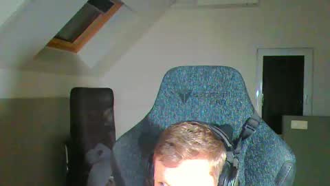 French fries online show from March 28, 7:59 pm