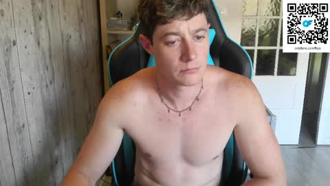 French Horny Bibs online show from May 26, 12:22 pm