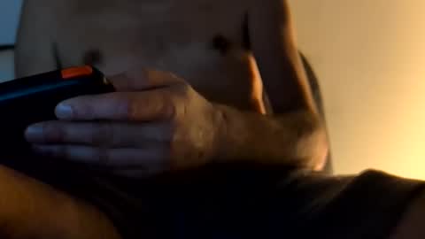 frenchymontreal online show from November 4, 4:58 am