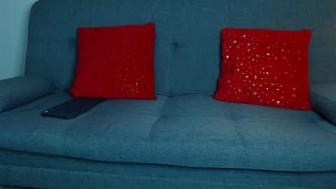 Louise  online show from January 8, 4:07 am