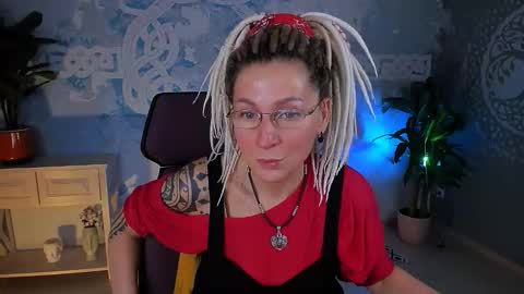 Frida Tander online show from February 10, 5:21 am