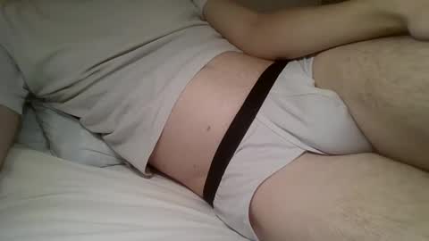 friendly_frank_18 online show from November 9, 5:15 pm