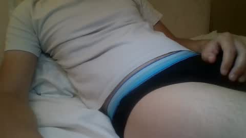 friendly_frank_18 online show from July 30, 2:01 am