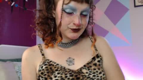 Snapshot of friskyflowers chatting on October 22, 6:53 pm cherry online show from October 22, 6:53 pm