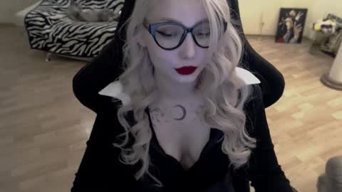 Lilith online show from November 7, 11:56 am