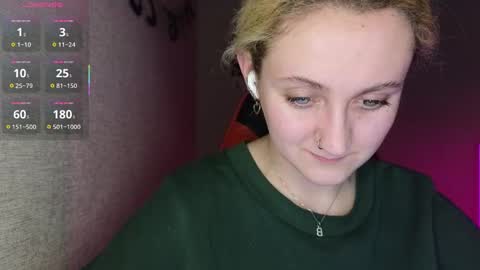 Snapshot of frosty_blueberries4 chatting on March 2, 10:48 pm ANA online show from March 2, 10:48 pm