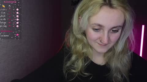 Snapshot of frosty_blueberries4 chatting on January 19, 6:00 pm ANA online show from January 19, 6:00 pm
