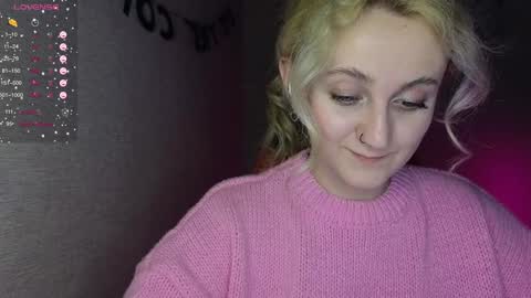 Snapshot of frosty_blueberries4 chatting on January 21, 11:56 am ANA online show from January 21, 11:56 am