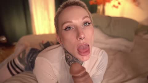 Eva         all my links   online show from October 16, 1:33 pm