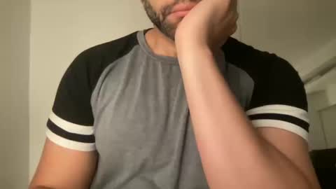 Snapshot of fuckyeahcoach chatting on October 16, 1:05 am Muscle Bear Jock in Training online show from October 16, 1:05 am