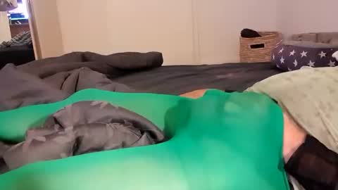 Pizzaz online show from January 23, 2:39 pm