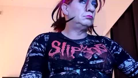 Pizzaz online show from January 13, 5:44 pm