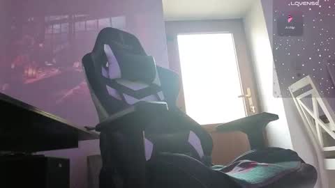 FullArtOfSex online show from November 10, 8:28 am