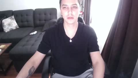 fullandready online show from December 30, 8:04 pm