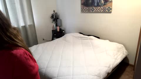 Linnys Palace online show from February 26, 6:15 pm