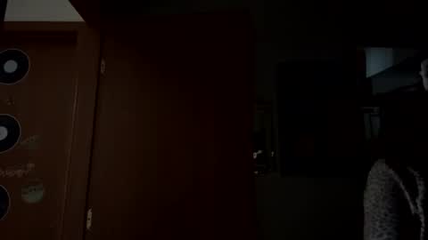 Linnys Palace online show from January 9, 5:29 pm