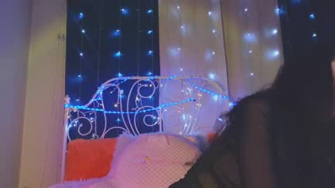 Tiffany online show from February 18, 10:03 pm