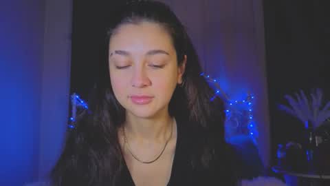 Tiffany online show from November 26, 2:42 am