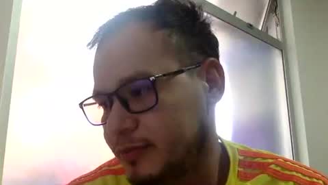 Snapshot of funnyboys18 chatting on September 9, 5:46 pm Zanty online show from September 9, 5:46 pm