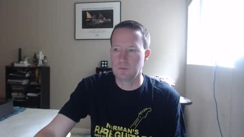 Snapshot of funplaytimesayhello chatting on September 27, 7:22 pm Hello online show from September 27, 7:22 pm