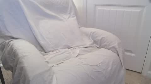 furring online show from March 8, 8:22 am