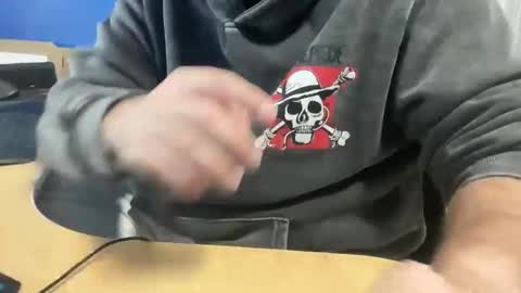 fuzitzu2 online show from November 19, 7:40 am