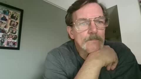 fxson8 online show from March 23, 5:51 pm