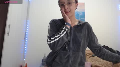 Gabriela online show from September 25, 10:39 pm