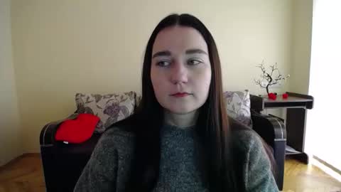 Jaklin online show from November 18, 9:34 am