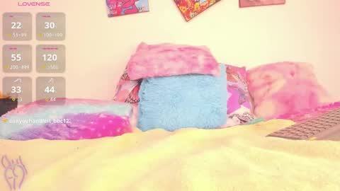 please follow my friendasya zas online show from November 27, 6:26 pm