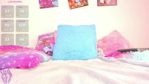 please follow my friendasya zas online show from September 23, 3:28 pm