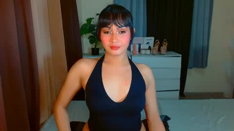 gabriela_deluxe online show from April 8, 10:18 am
