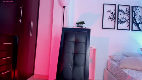 Gabriella online show from January 30, 11:45 pm