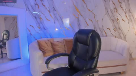 Gabriella Lee online show from April 5, 3:36 am