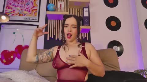 Gaby  online show from January 13, 12:35 pm