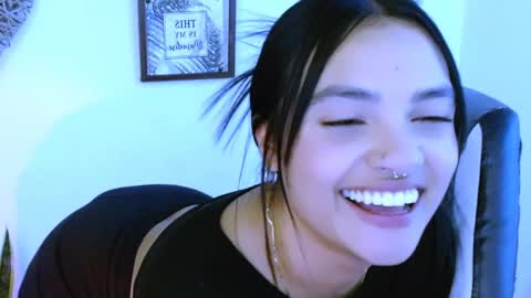 My name is Gabriela.. nice to meet you thumbs up please its very important to me online show from April 21, 3:02 am