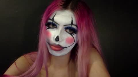 gabygumms online show from November 7, 6:32 pm