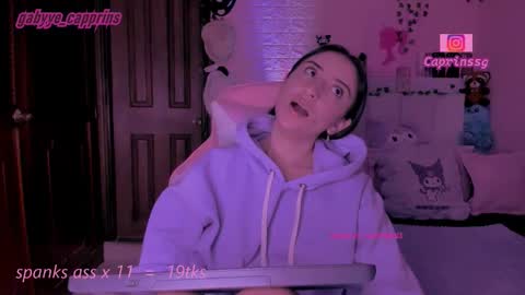 gabyye capprins online show from February 5, 12:47 am