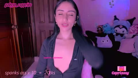 gabyye capprins online show from January 16, 1:03 am