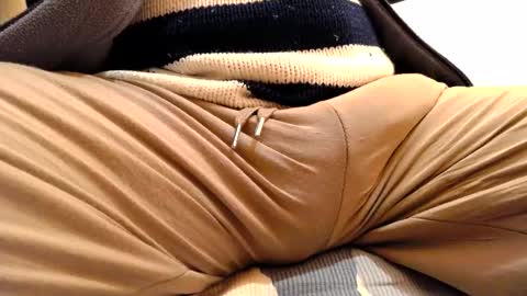 gae89tano online show from March 10, 11:45 am