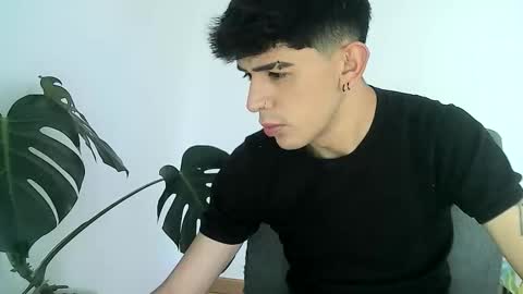 Gael Garca online show from March 15, 6:55 pm