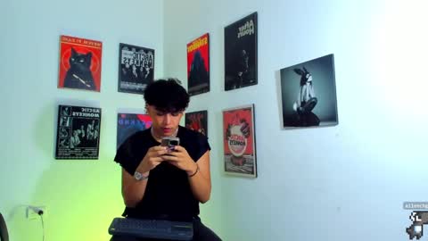 Gael Conner online show from March 2, 3:45 am