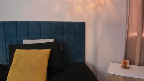 GahiaBelucci online show from April 22, 5:42 pm