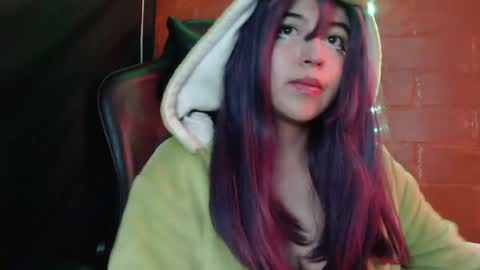 Kate 3 online show from February 6, 7:29 pm