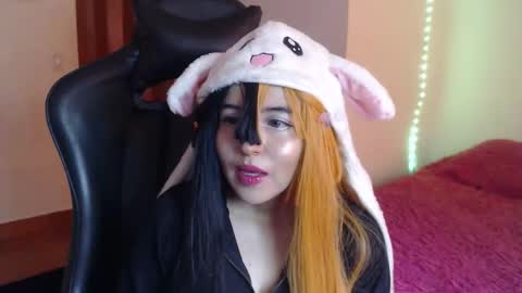 Kate 3 online show from March 26, 9:20 pm