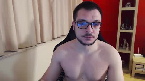 GangstaLover online show from January 4, 5:16 am