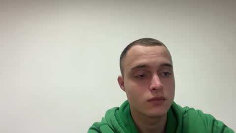 Max online show from February 10, 8:45 pm