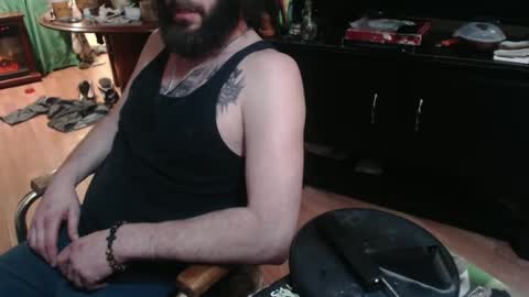 garageguy4fun online show from February 5, 11:23 am
